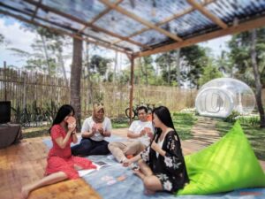 IndoHolidayTourGuide | 10 Tips Liburan Hemat dan Menyenangkan Bersama Keluarga